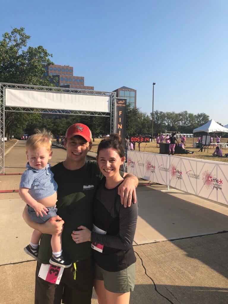 Megan Gregg and family at MK5K